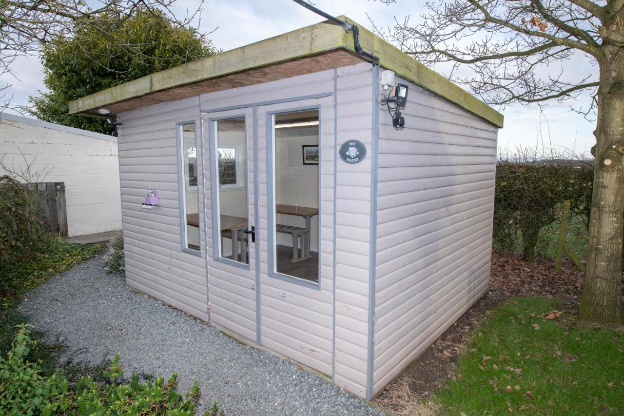 Seaways Glamping, Redwood Appartement Driffield Buitenkant foto